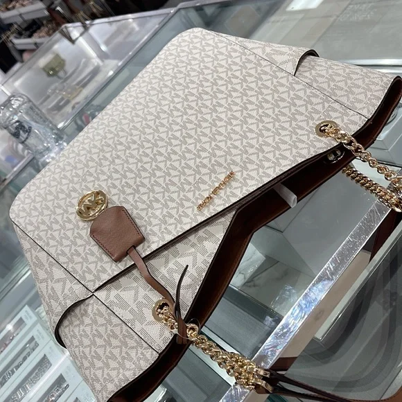 Michael Kors Jet Set Travel Large Chained Tote Shoulder Bag MK Vanilla - Picture 8 of 16